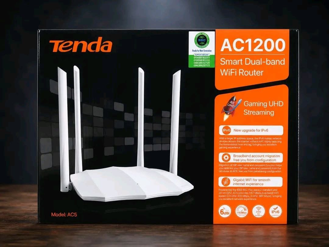 Tenda AC1200 Dual-Band Smart Gigabit Router with USB Port – New